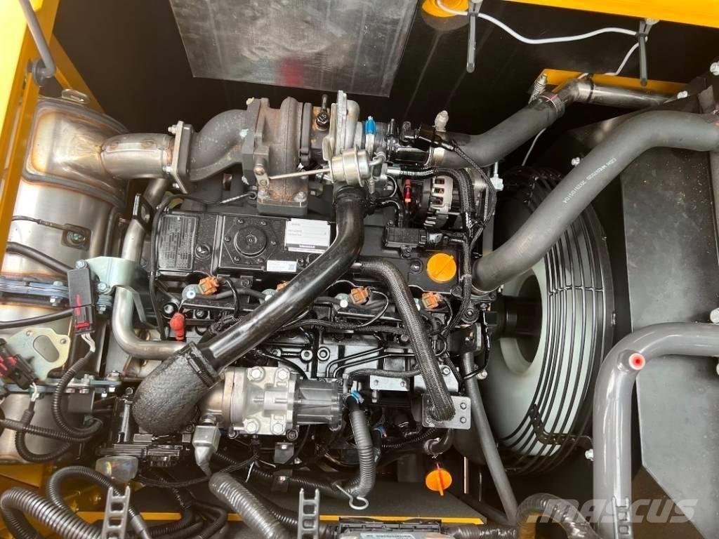 XCMG XE105GA Roomikekskavaatorid