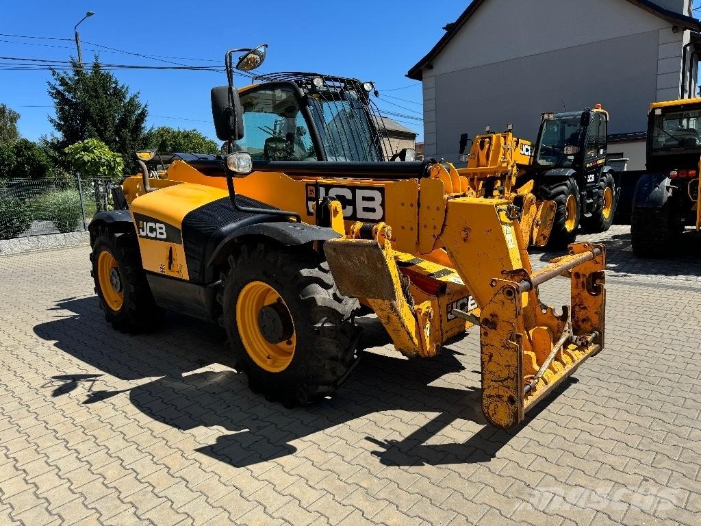 JCB 535-125 Hiviz Teleskooplaadurid