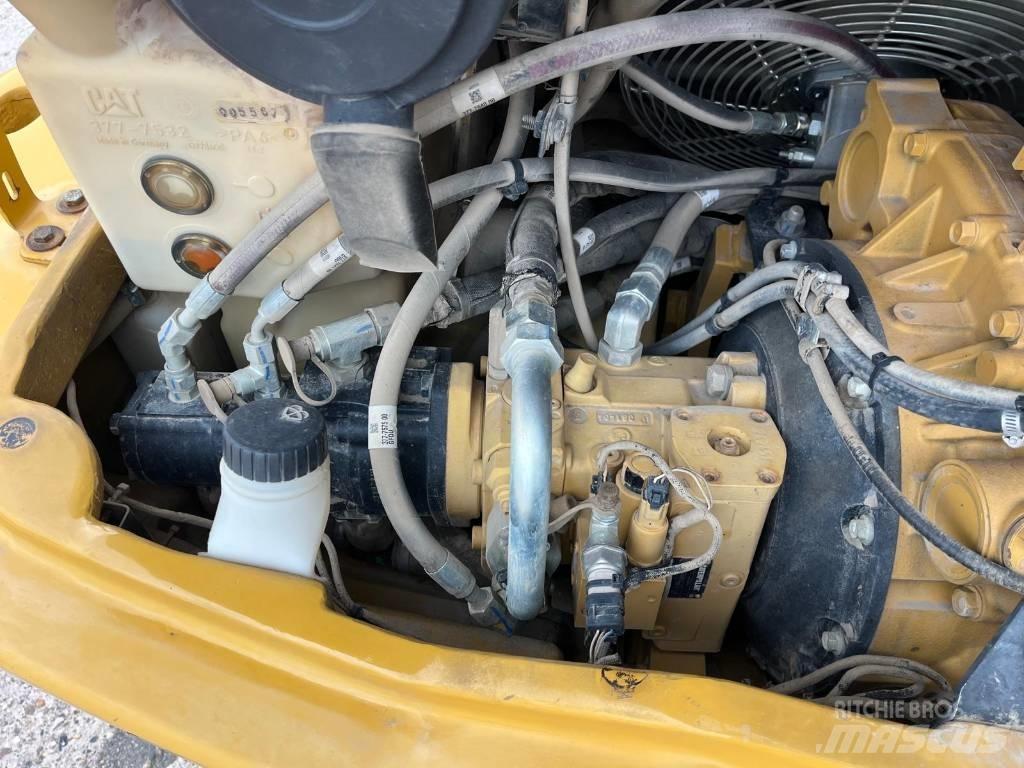 CAT 908 H Rataslaadurid