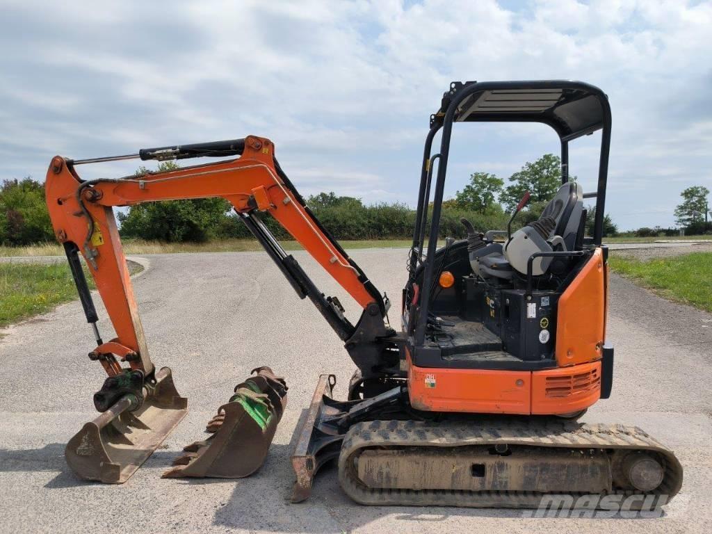 Hitachi ZX 26 U-5A Miniekskavaatorid < 7 t