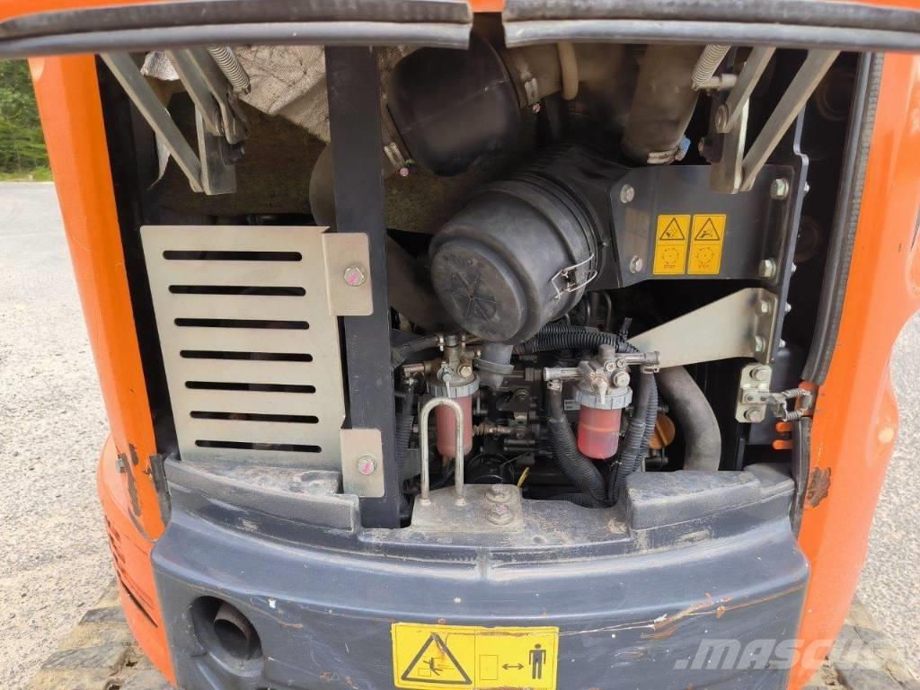 Hitachi ZX 26 U-5A Miniekskavaatorid < 7 t