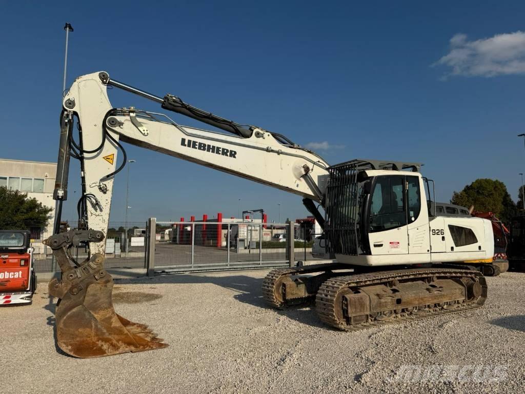 Liebherr R 926 Roomikekskavaatorid