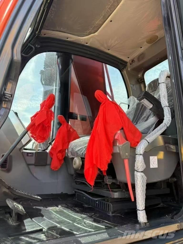 Doosan 300LC-9C Roomikekskavaatorid