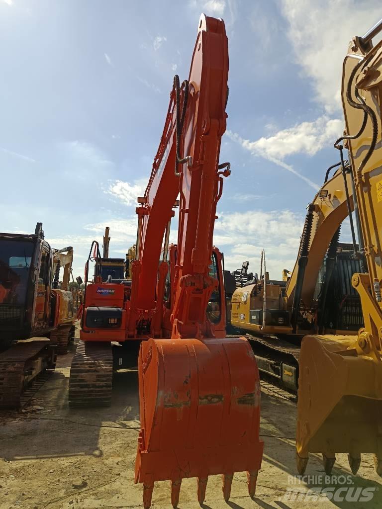 Doosan DX150 LC Roomikekskavaatorid