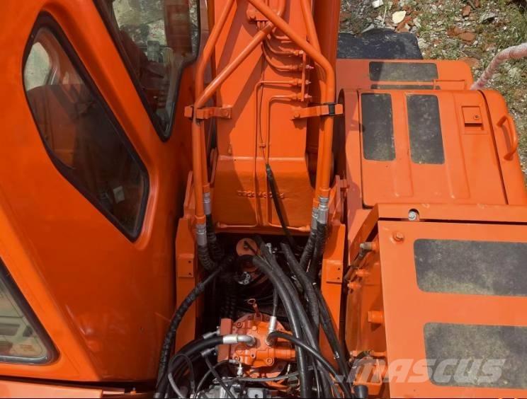 Doosan DH150W-7 Ratasekskavaatorid