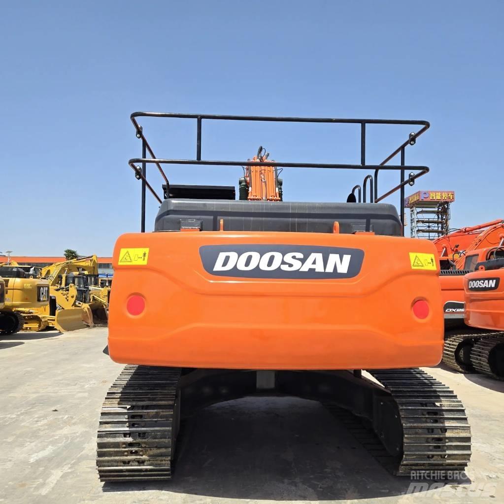 Doosan DX 300 LC Miniekskavaatorid < 7 t