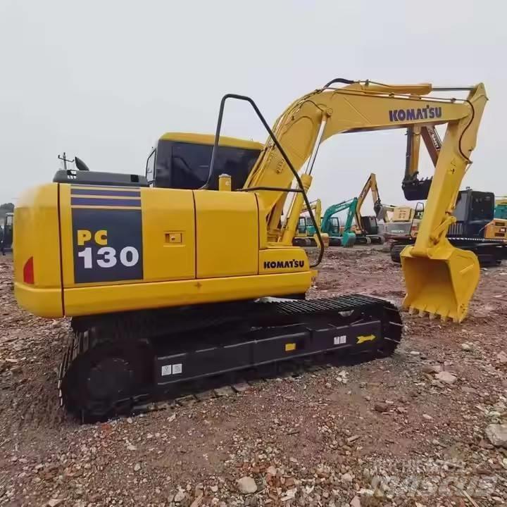 Komatsu PC130-7 Miniekskavaatorid < 7 t