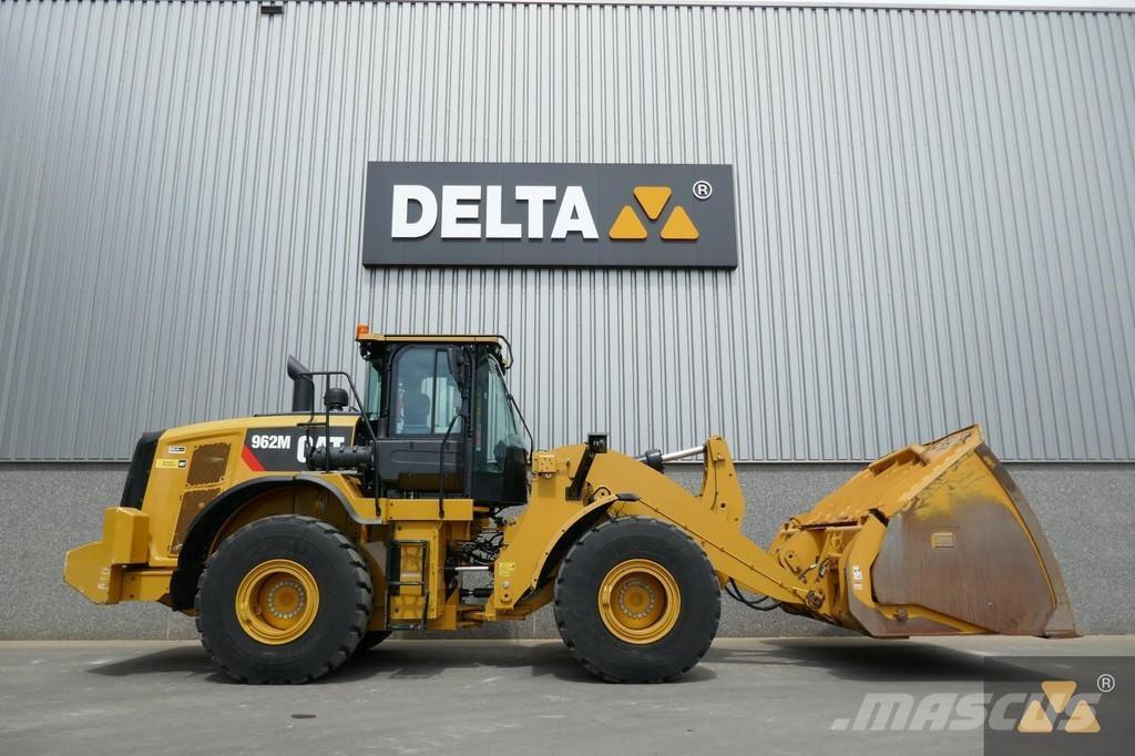 CAT 962M Rataslaadurid