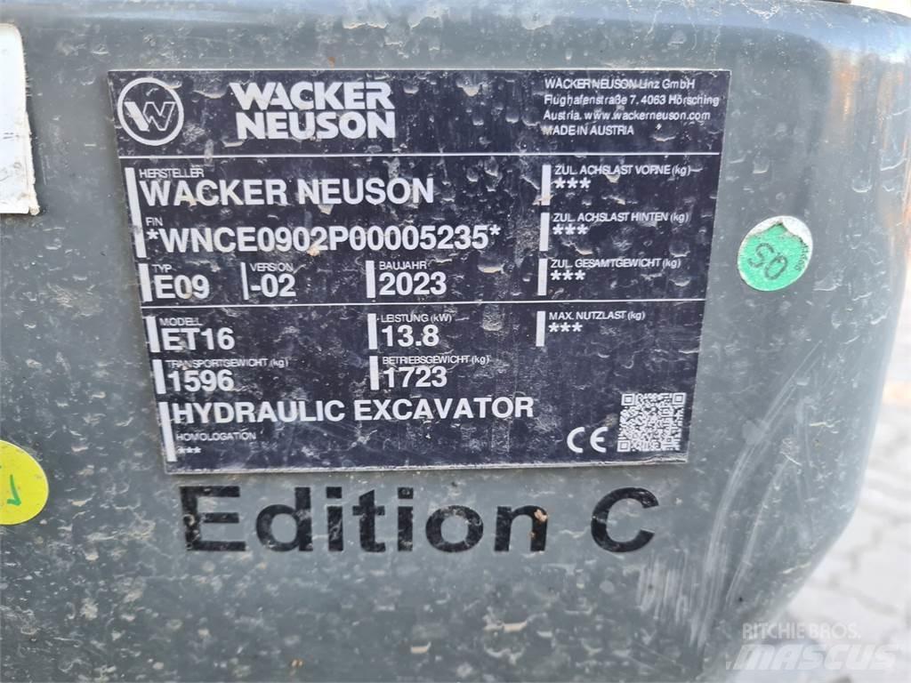 Wacker Neuson ET16 Roomikekskavaatorid