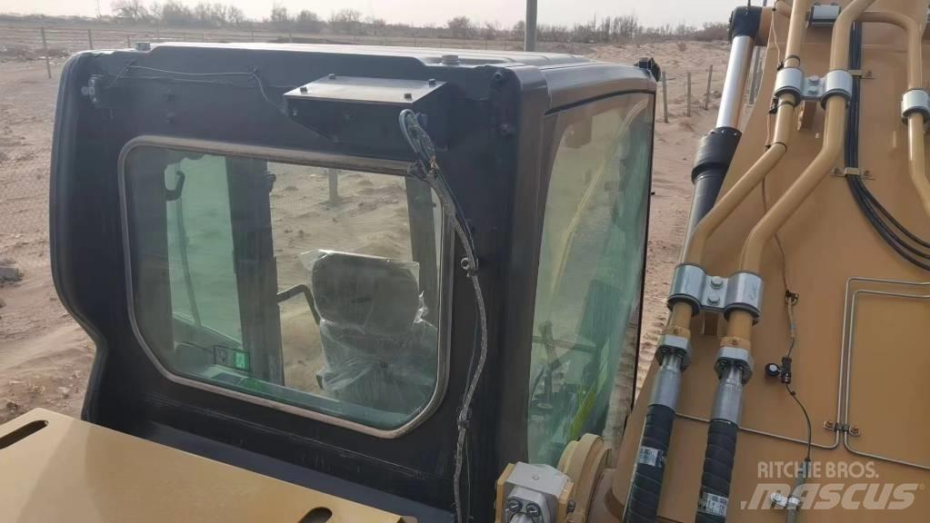 CAT 2022 CAT 350 Ratasekskavaatorid
