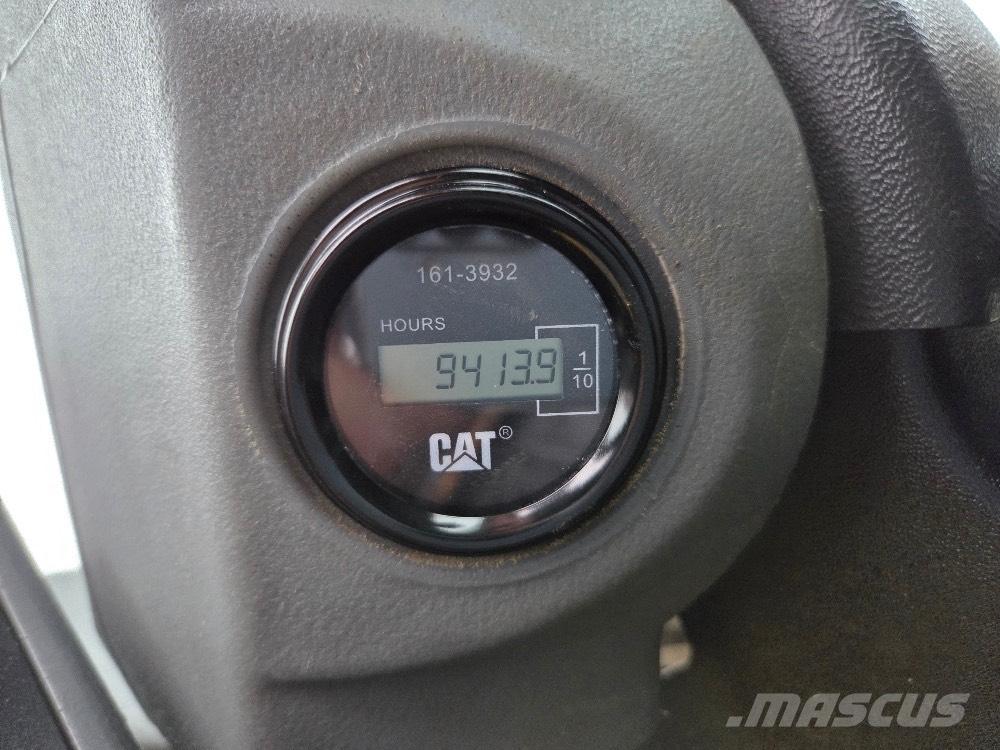 CAT 938 G Rataslaadurid