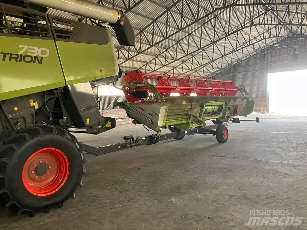 CLAAS Trion 730 Teraviljakombainid