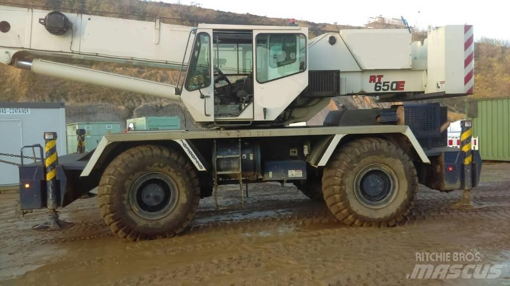 Grove RT 650 E Raske maastiku tõstukid