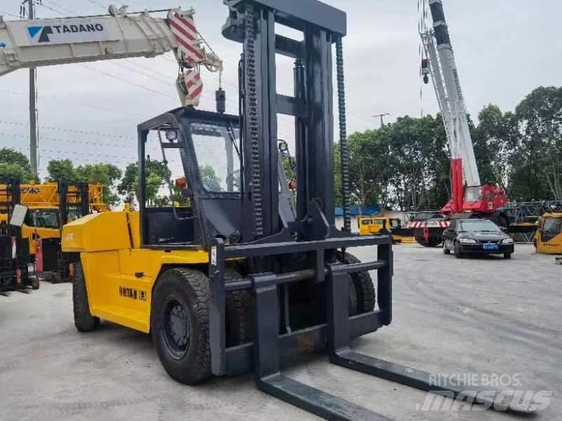 Komatsu FD 160 Diiseltõstukid