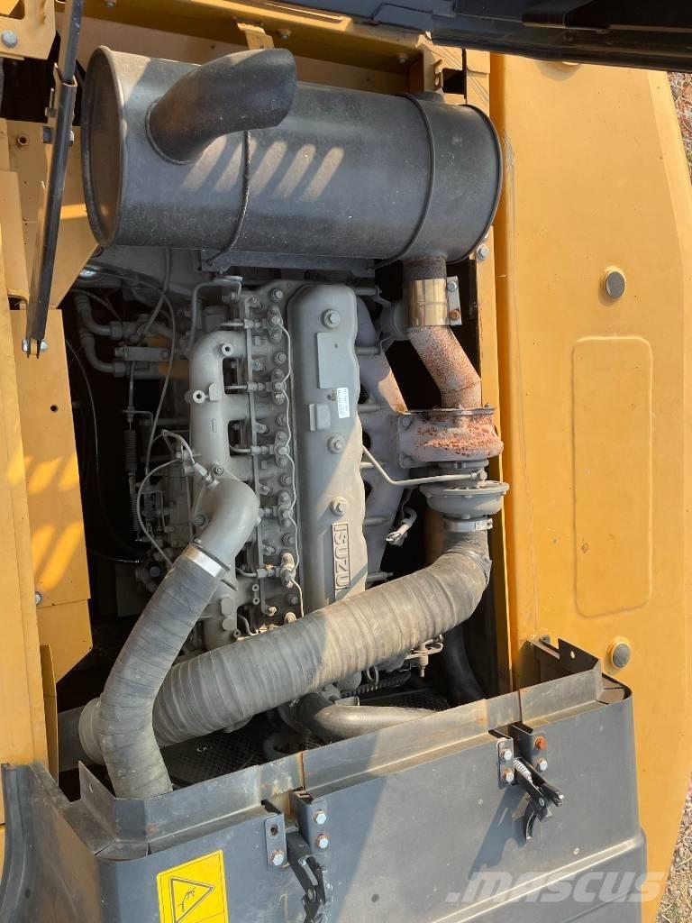 Sany 235 Roomikekskavaatorid