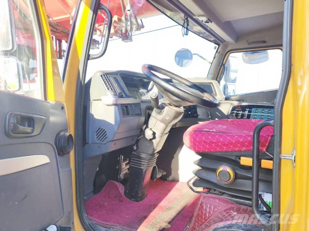 Sany SAC4500T Maastikutõstukid