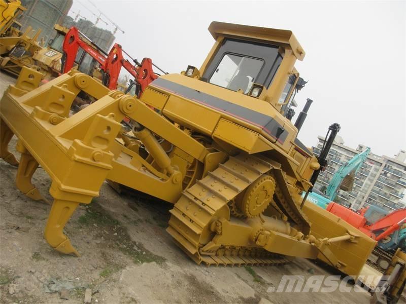 CAT D 8 R Buldooserid