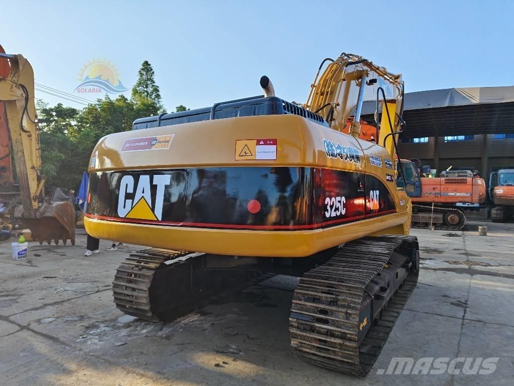 CAT 325 C Roomikekskavaatorid