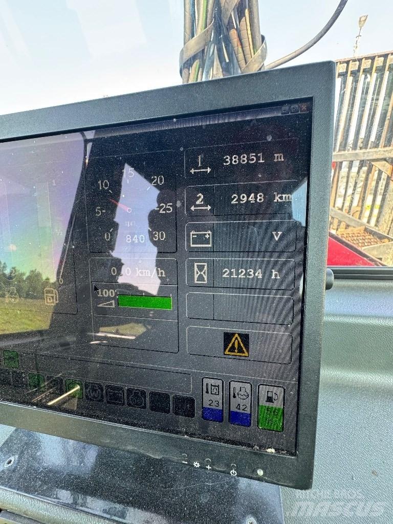 Komatsu 840.4 Forwarderid