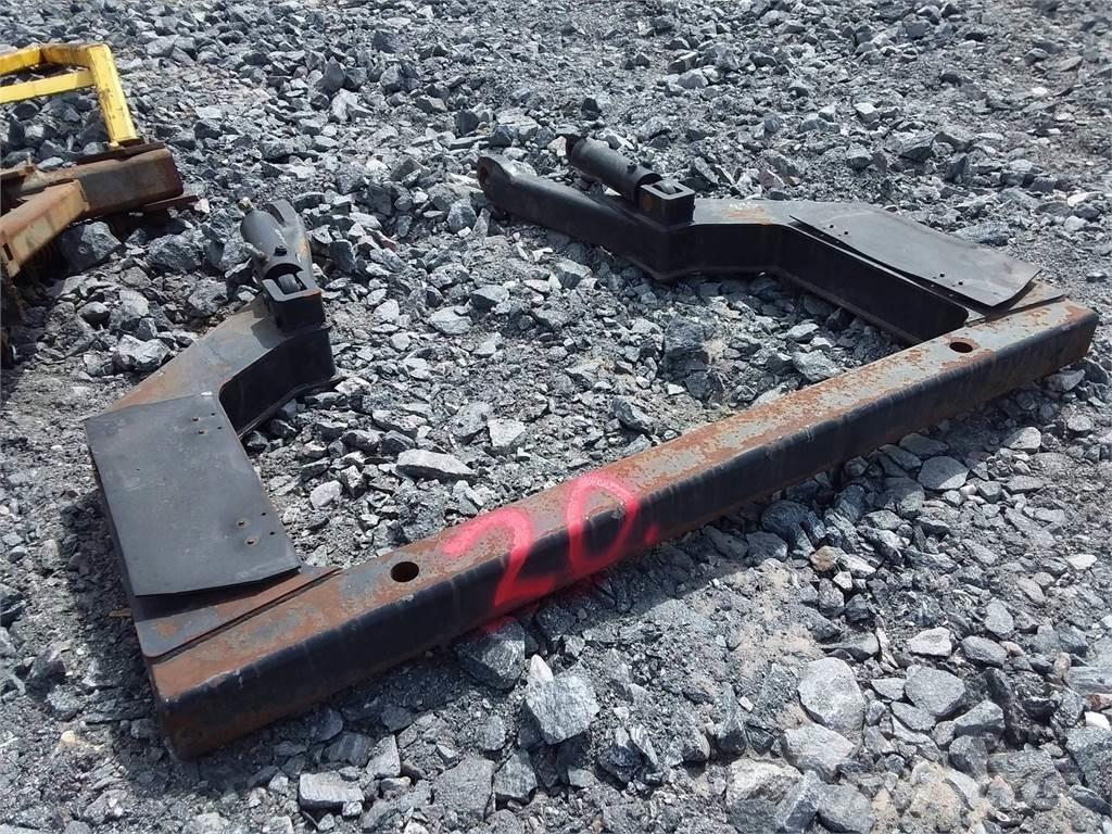 Komatsu 895 Muud osad