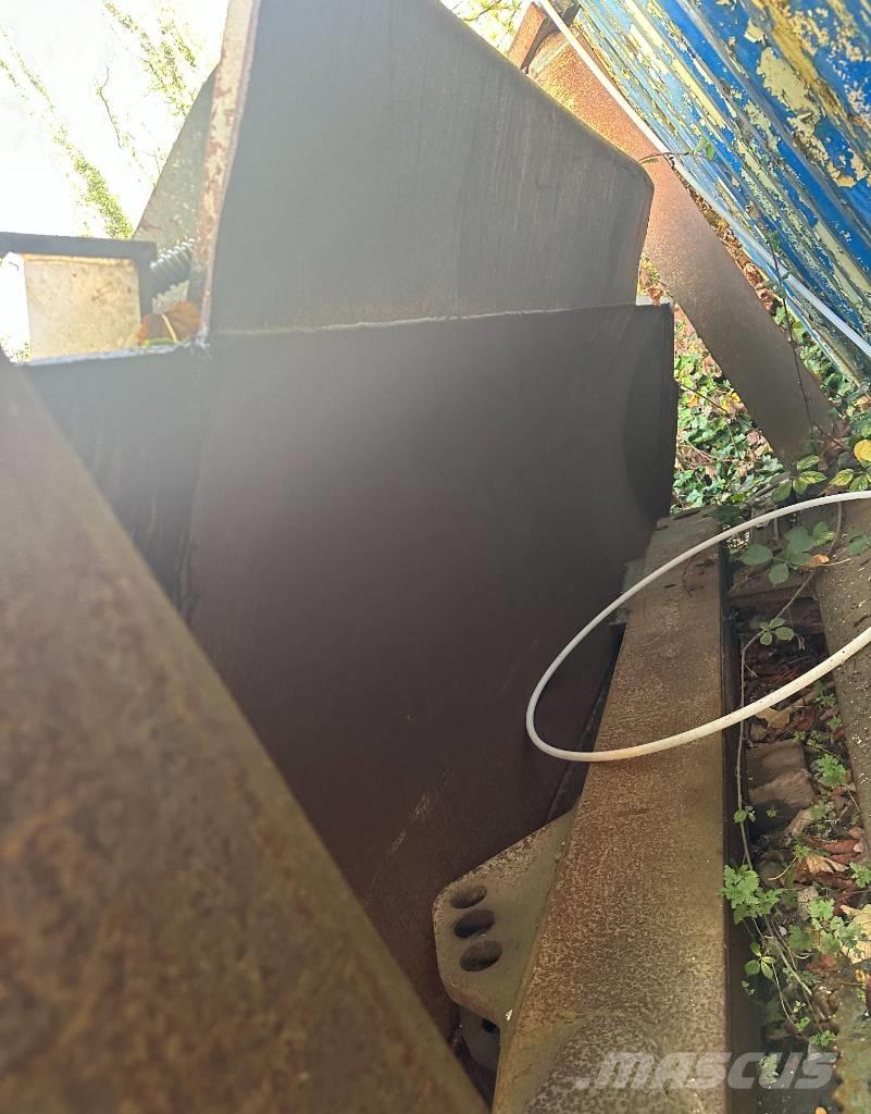 Liebherr PR 736 LGP Buldooserid