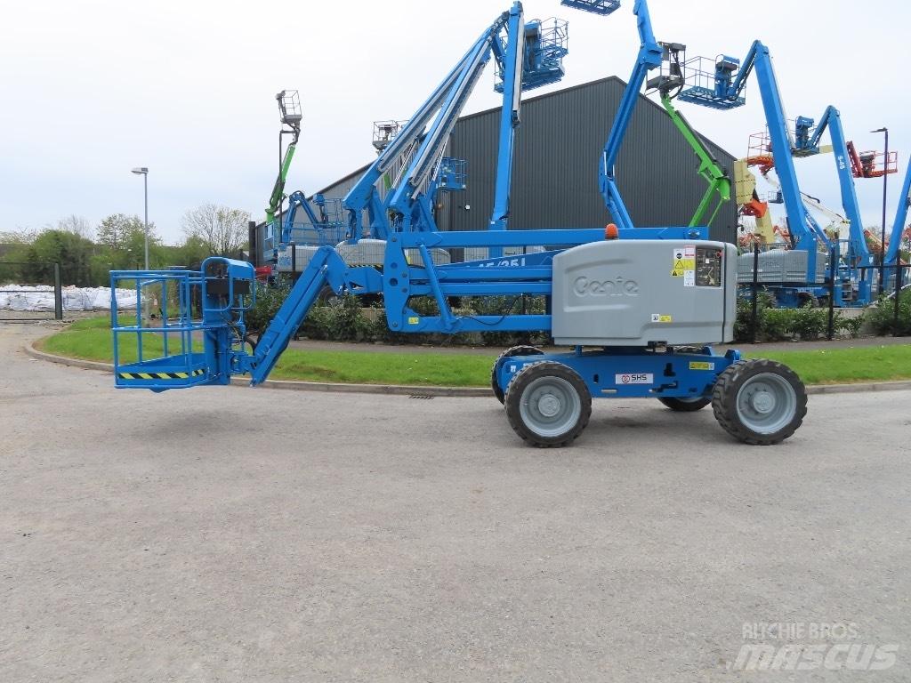 Genie Z 45/25 J Iseliikuvad poomtõstukid
