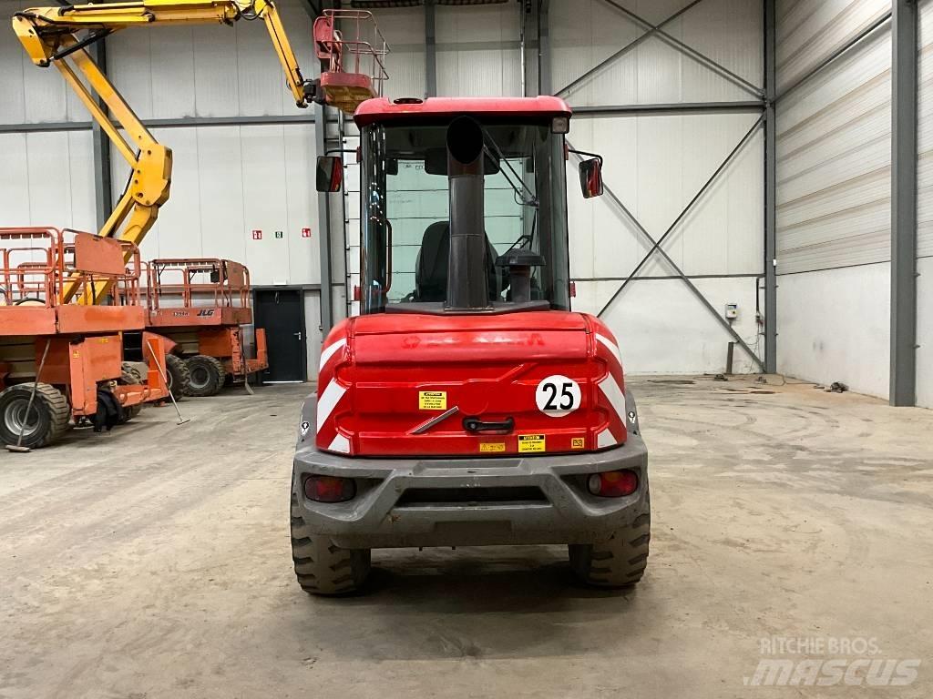 Volvo L 30 G Rataslaadurid