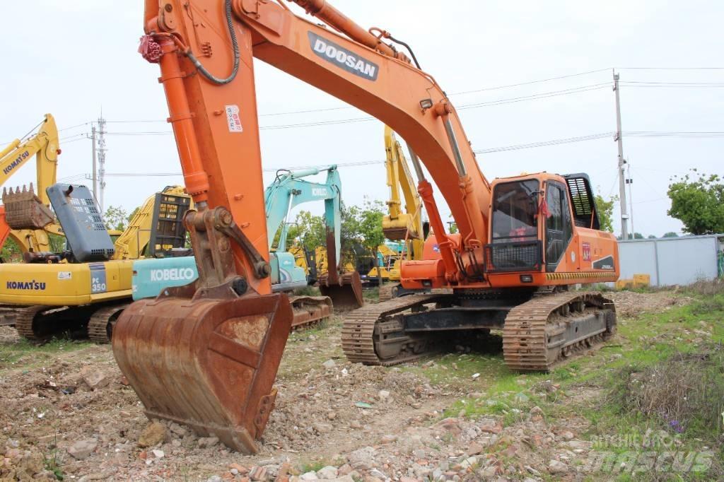 Doosan DX 420 LC-9 Roomikekskavaatorid