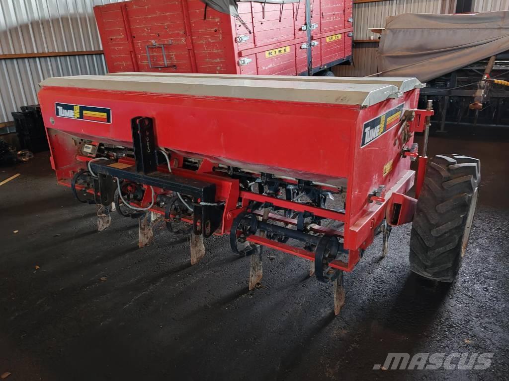 Tume KL 2500 SC Külvik-äkked