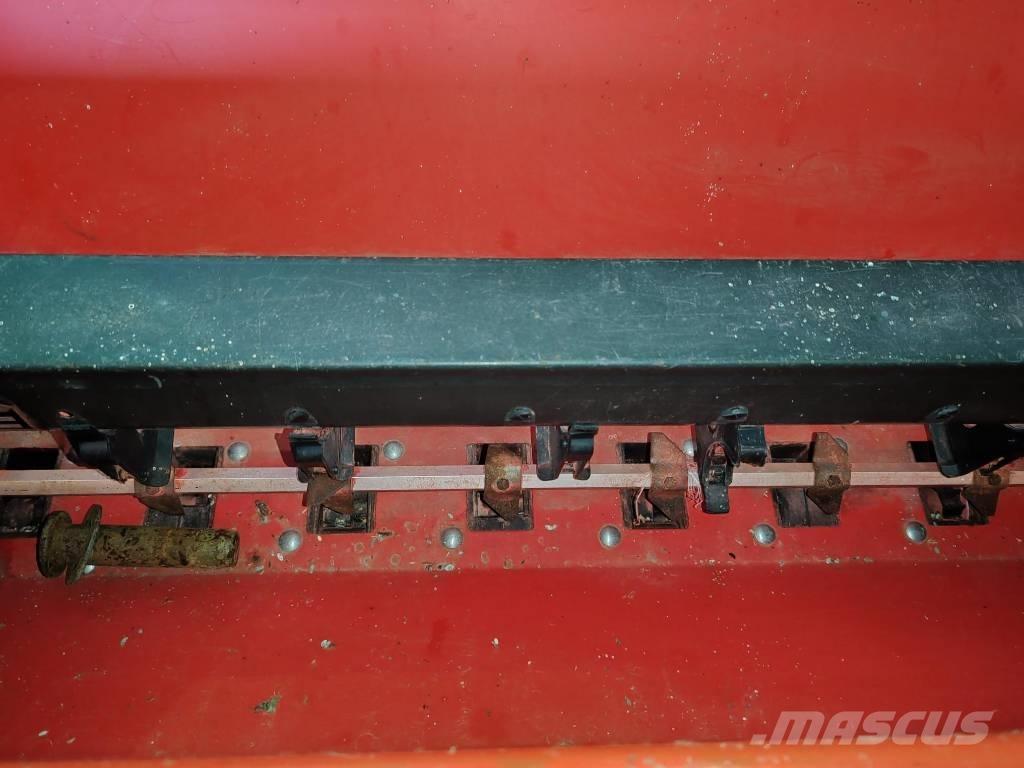 Tume KL 2500 SC Külvik-äkked