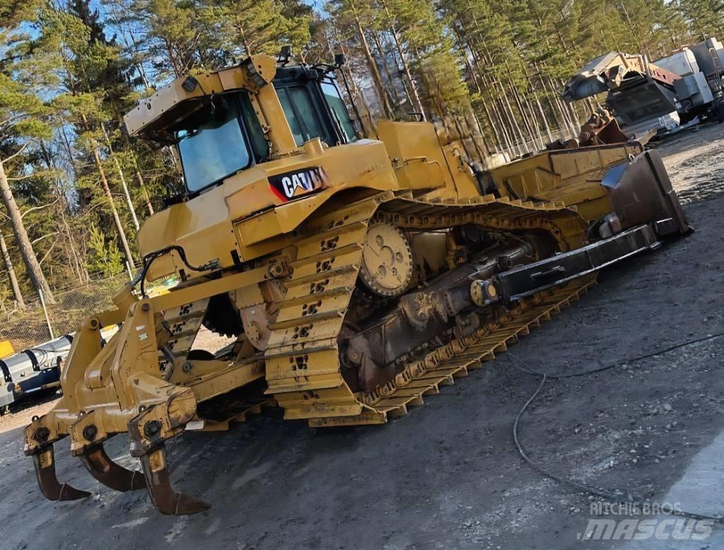 CAT D 6 T LGP Buldooserid