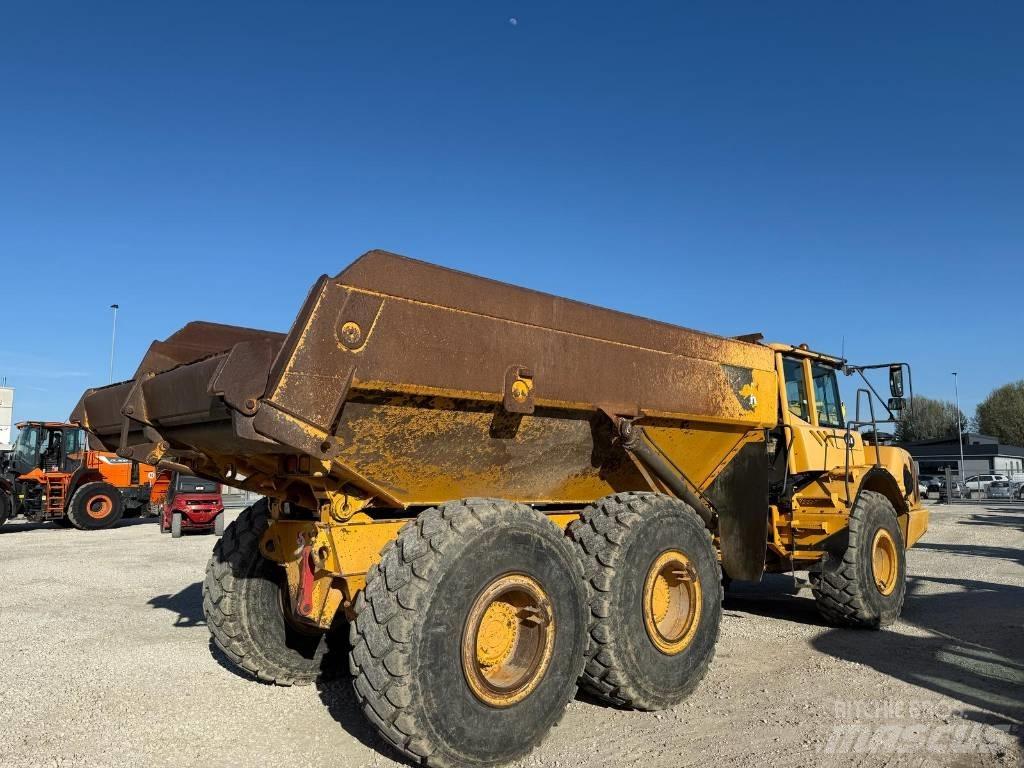 Volvo A 25 E Liigendraamiga pinnaseveokid