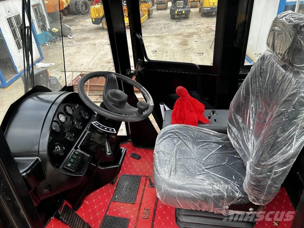 CAT 966H Rataslaadurid