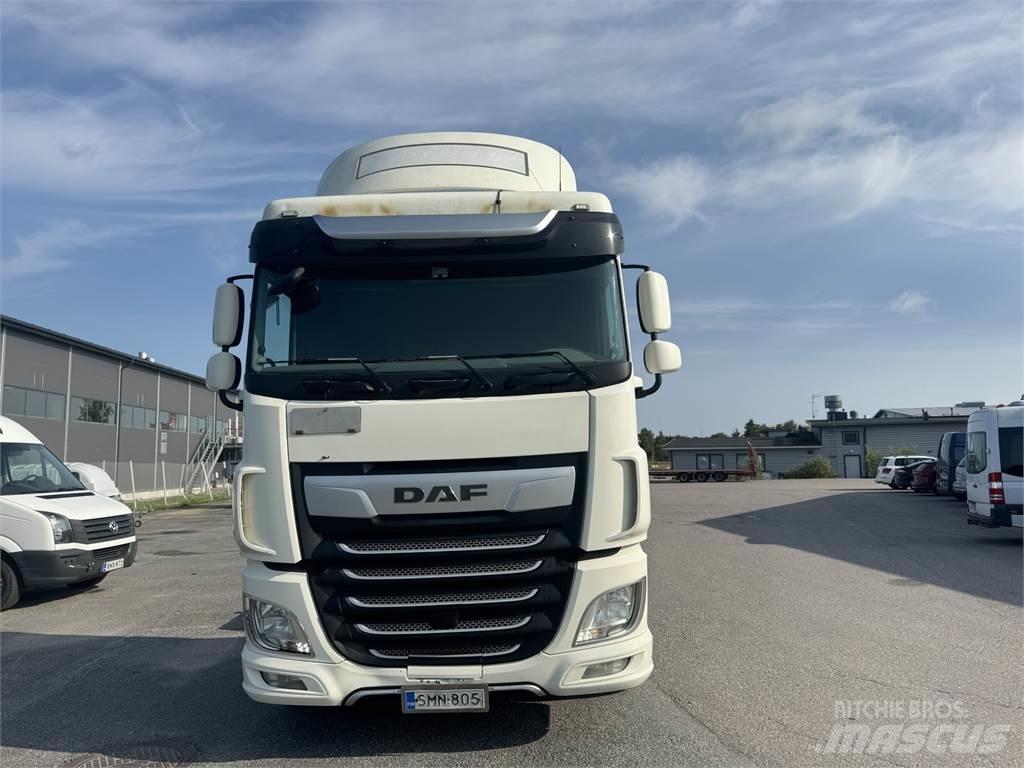 DAF XF 530 FAR Raamautod