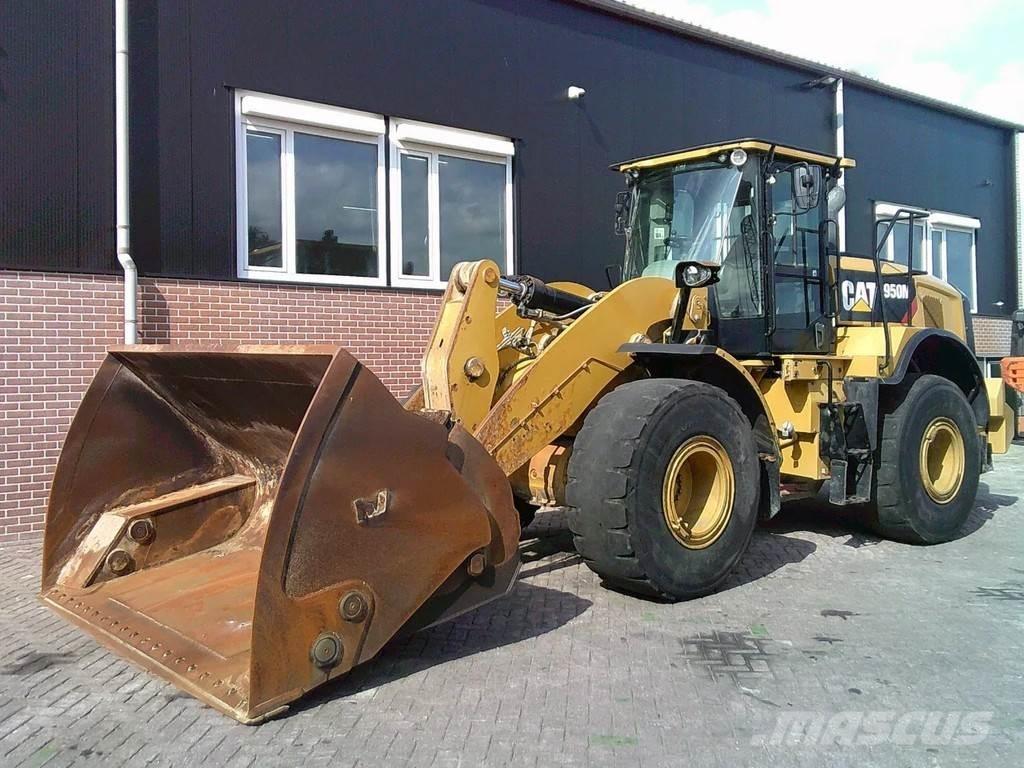 CAT 950M Rataslaadurid