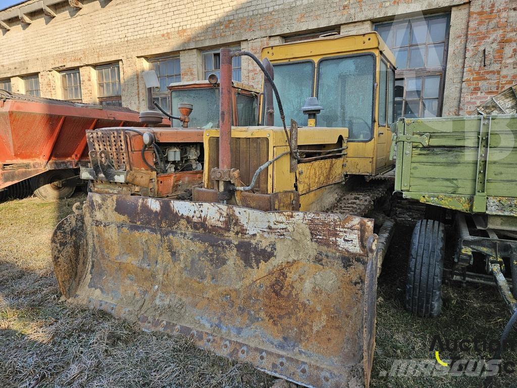  Onbekend DT-75 Traktorid