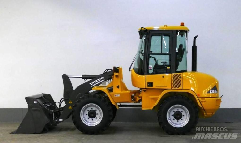 Volvo L 35 B - Z - 4x4 Rataslaadurid
