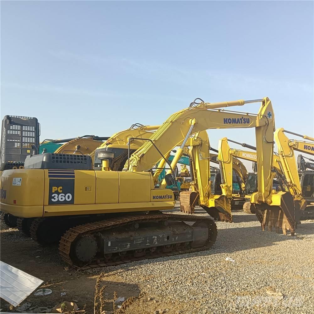 Komatsu PC360-7 Roomikekskavaatorid