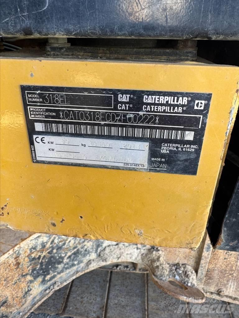 CAT 318 E L Roomikekskavaatorid