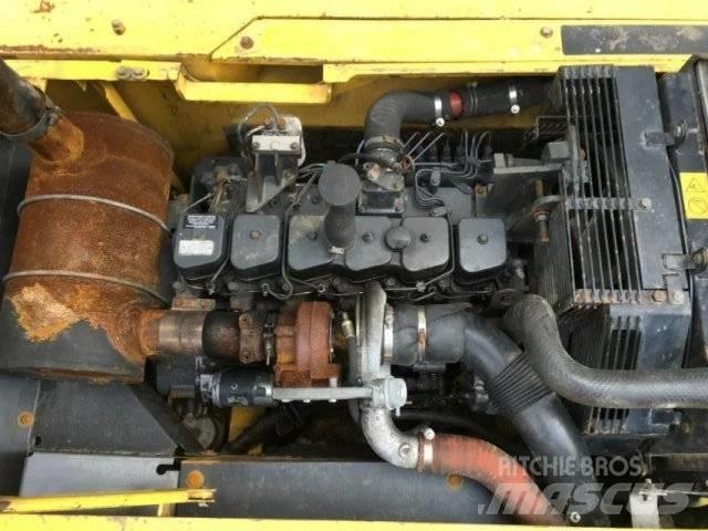 Komatsu PC 220-7 Roomikekskavaatorid
