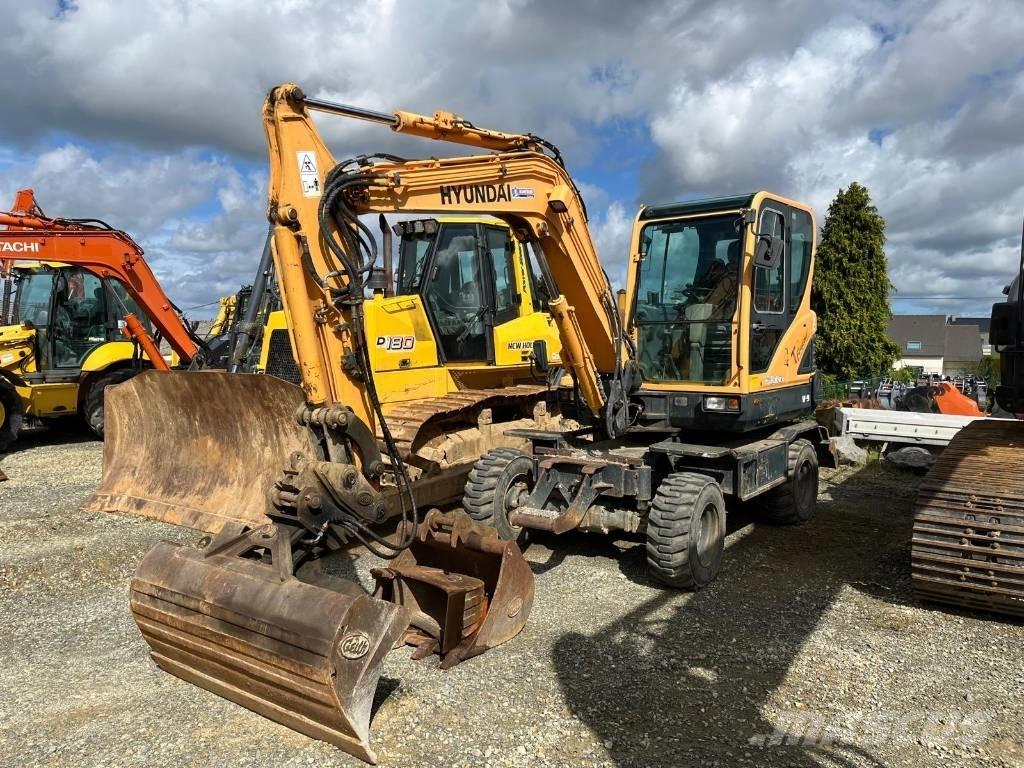 Hyundai R55W-9 Ratasekskavaatorid