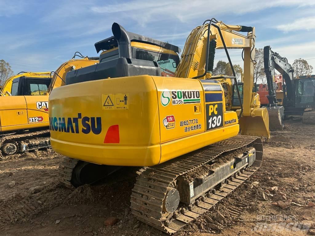 Komatsu PC 130 Väikeekskavaatorid 7t-12t