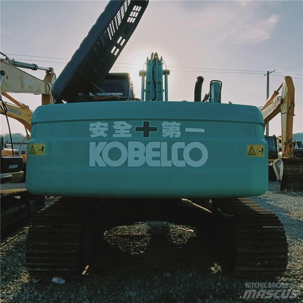 Kobelco SK 210 D Roomikekskavaatorid