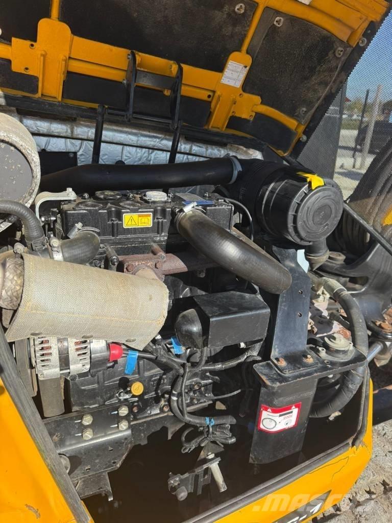 JCB 57 C-1 Miniekskavaatorid < 7 t