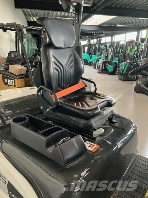 Mitsubishi FD25N3 Diiseltõstukid