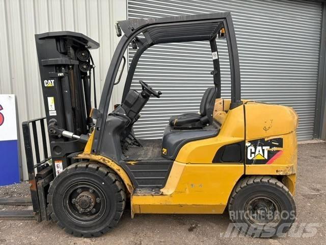 CAT DP40NT Diiseltõstukid