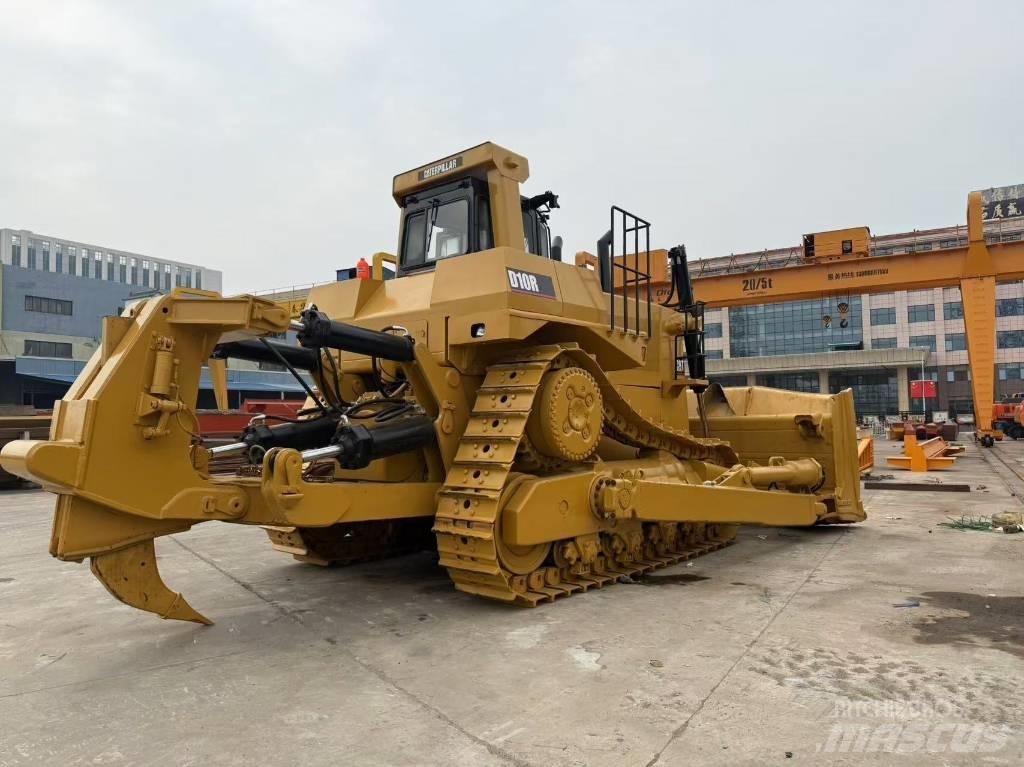 CAT D 10 R Buldooserid