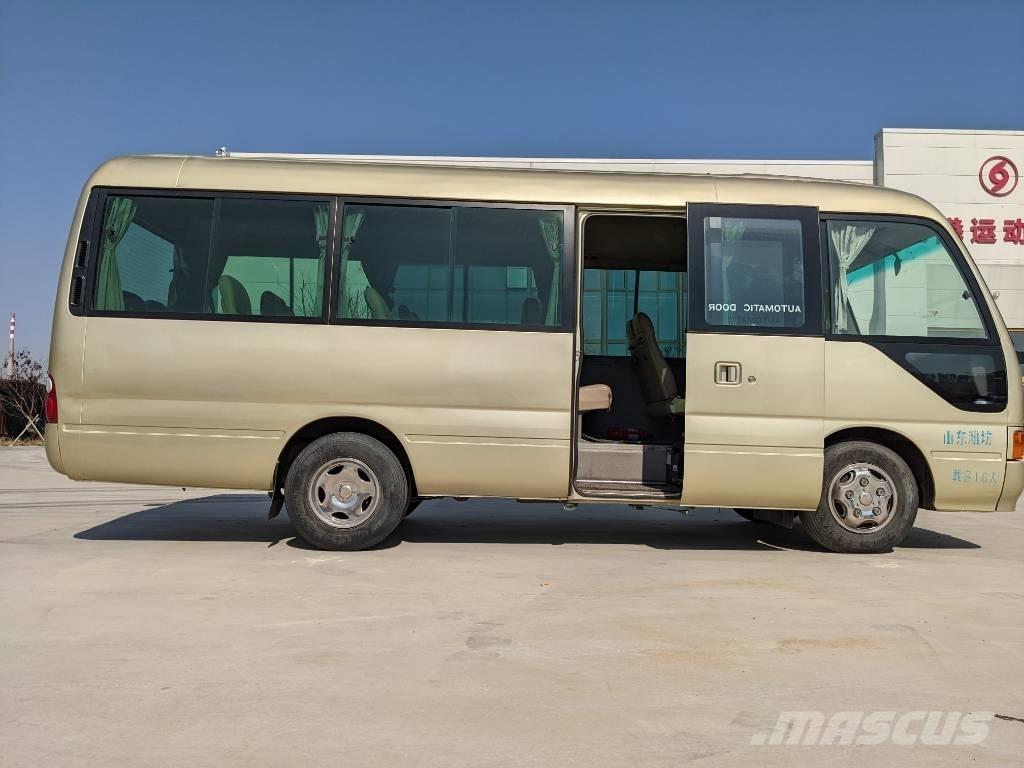 Toyota Coaster Bus Väikebussid