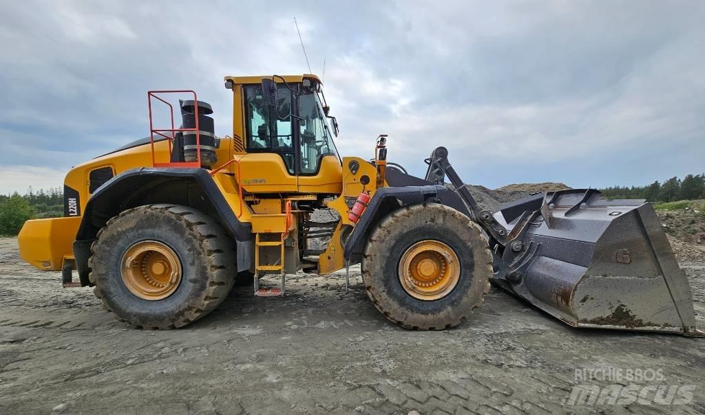 Volvo L 220 H Rataslaadurid