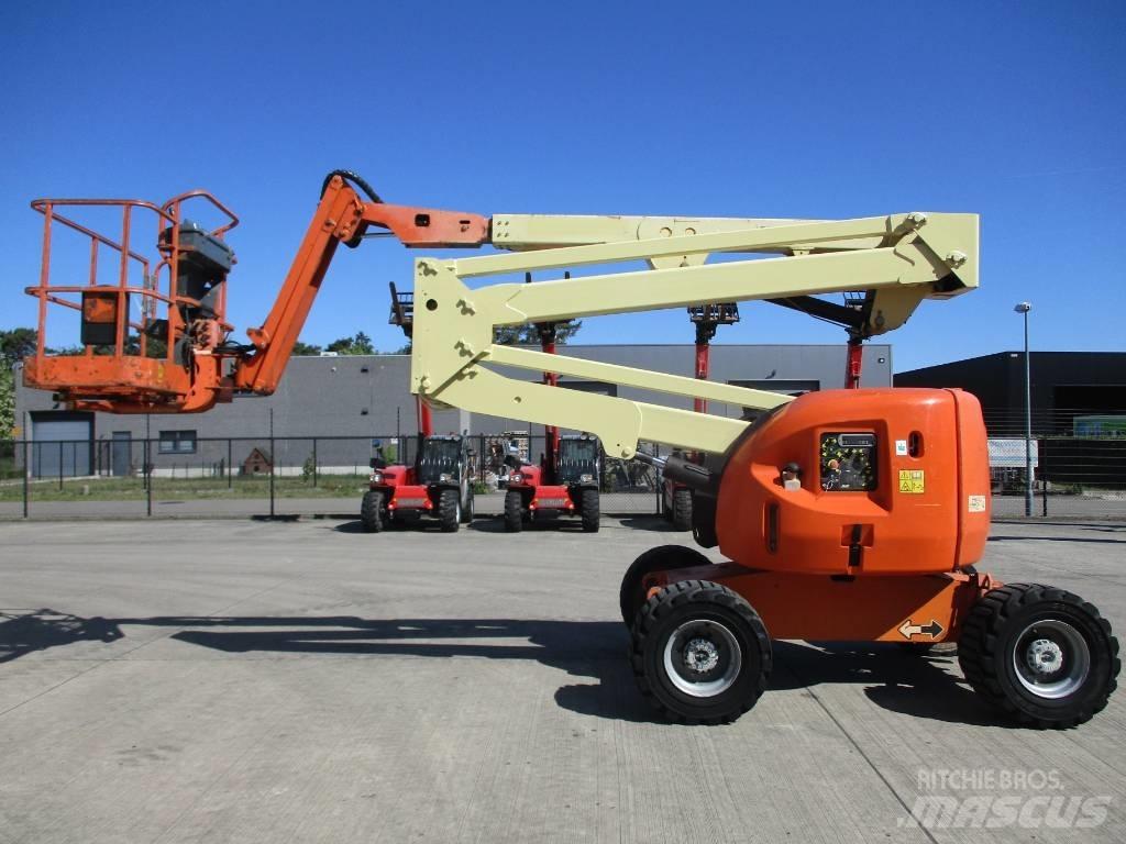 JLG 450 AJ (895) Kompaktsed poomtõstukid